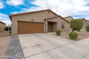 4951 E Wash Overlook Dr, Tucson, AZ 85706 - Photo 1