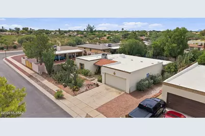 2721 N Dos Hombres Drive, Tucson, AZ 85715 - Photo 45