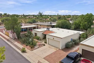 2721 N Dos Hombres Dr, Tucson, AZ 85715 - Photo 45