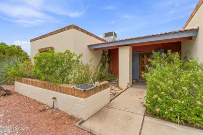 2721 N Dos Hombres Drive, Tucson, AZ 85715 - Photo 3