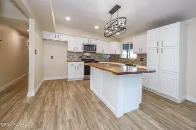 6760 W Ina Road, Tucson, AZ 85743 - Photo 15