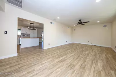 6760 W Ina Road, Tucson, AZ 85743 - Photo 11