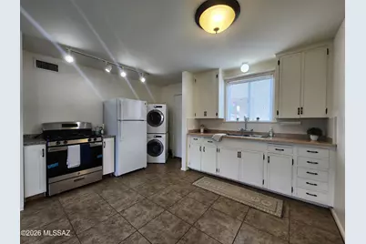 7 Sacramento Avenue, Bisbee, AZ 85603 - Photo 11