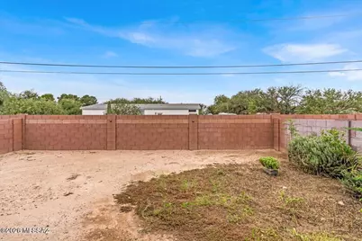 12827 N Peony Drive, Marana, AZ 85653 - Photo 29