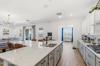 12866 E Tortoise Pointe Drive, Vail, AZ 85641 - Photo 17