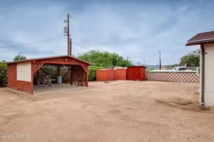 1749 W Higgins Ln, Tucson, AZ 85705 - Photo 21