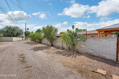 6409 E Barnan Street, Tucson, AZ 85710 - Photo 29