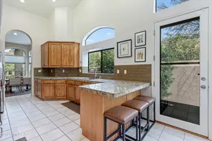 5976 N Golden Eagle Dr, Tucson, AZ 85750 - Photo 11