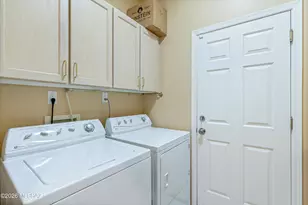 5976 N Golden Eagle Dr, Tucson, AZ 85750 - Photo 27