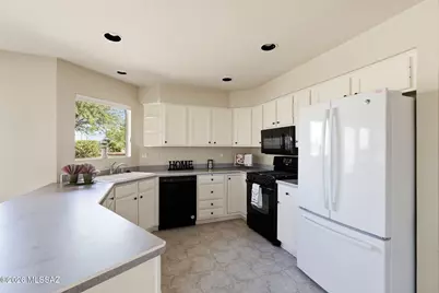 14541 N Alamo Canyon Drive, Oro Valley, AZ 85755 - Photo 27