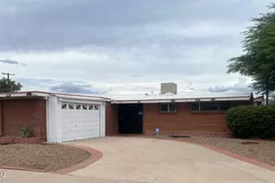 7425 E 20th St, Tucson, AZ 85710 - Photo 1
