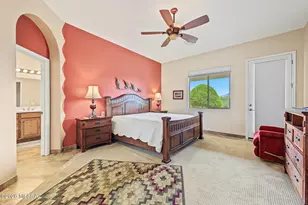 5643 S Atascosa Peak Dr, Green Valley, AZ 85622 - Photo 11