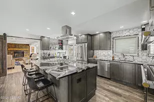7409 E Calle La Vega, Tucson, AZ 85710 - Photo 1
