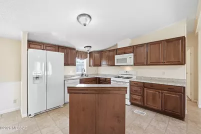 3610 E Pinal Street, Tucson, AZ 85739 - Photo 9