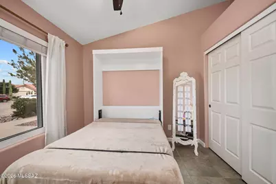 1640 N Fox Run Place, Tucson, AZ 85715 - Photo 17