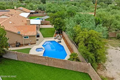 1640 N Fox Run Place, Tucson, AZ 85715 - Photo 23