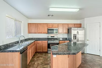 4179 E Wading Pond Drive, Tucson, AZ 85712 - Photo 3