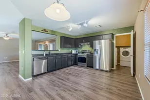1240 S Brush Canyon Dr, Tucson, AZ 85710 - Photo 15