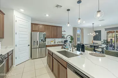 17690 S Grassland Way, Vail, AZ 85641 - Photo 9