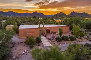 4832 W Trails End Rd, Tucson, AZ 85745 - Photo 1