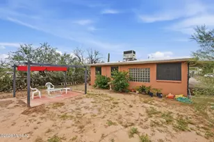 1420 N El Rio Dr, Tucson, AZ 85745 - Photo 19