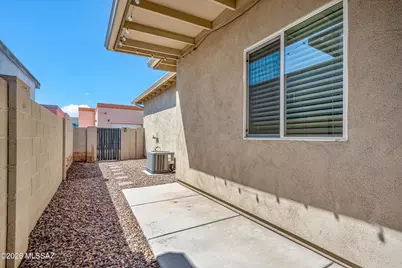 3055 N Dales Crossing Drive, Tucson, AZ 85745 - Photo 13