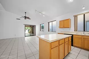 1236 W Crystal Palace Pl, Tucson, AZ 85737 - Photo 5