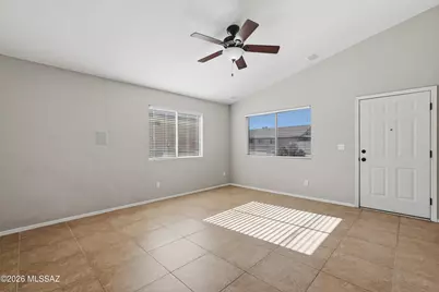 7821 S Kilbrennan Way, Tucson, AZ 85747 - Photo 19