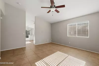 7821 S Kilbrennan Way, Tucson, AZ 85747 - Photo 3