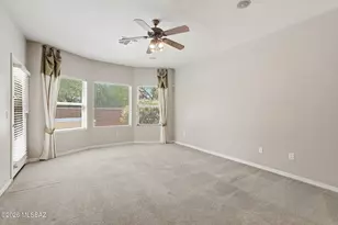 13497 N Garlenda Way, Oro Valley, AZ 85755 - Photo 11