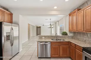13497 N Garlenda Way, Oro Valley, AZ 85755 - Photo 31