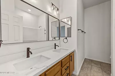 109 E Oracle Oak Street, Sahuarita, AZ 85629 - Photo 11