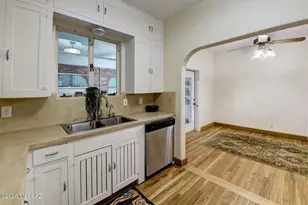 1916 E 9th St, Tucson, AZ 85719 - Photo 9