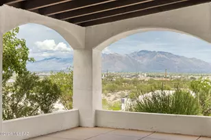 6241 N Panorama Dr, Tucson, AZ 85743 - Photo 13