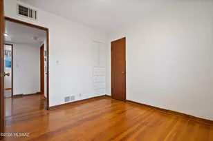 2725 E La Cienega Dr, Tucson, AZ 85716 - Photo 23