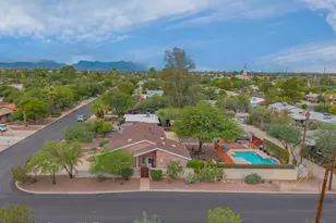 2725 E La Cienega Dr, Tucson, AZ 85716 - Photo 3