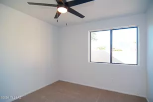 3266 N Little Creek Pl, Tucson, AZ 85712 - Photo 15