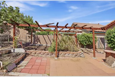 10660 E Channelside Drive, Tucson, AZ 85748 - Photo 37