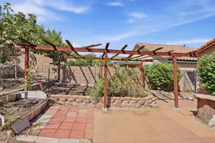 10660 E Channelside Dr, Tucson, AZ 85748 - Photo 37