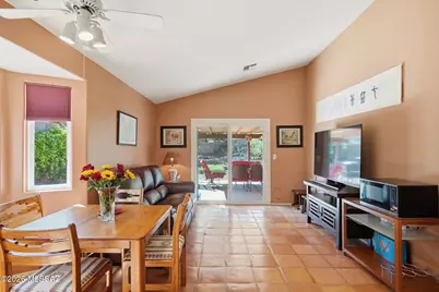 10660 E Channelside Drive, Tucson, AZ 85748 - Photo 13
