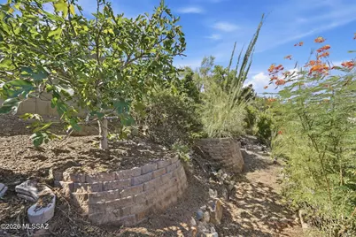10660 E Channelside Drive, Tucson, AZ 85748 - Photo 45