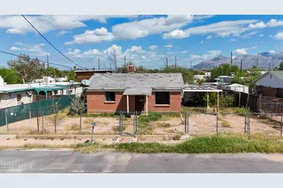 116 W Birdman Drive, Tucson, AZ 85705 - Photo 5
