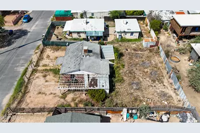 116 W Birdman Drive, Tucson, AZ 85705 - Photo 1