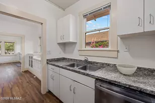 409 N Park Ave, Tucson, AZ 85719 - Photo 19
