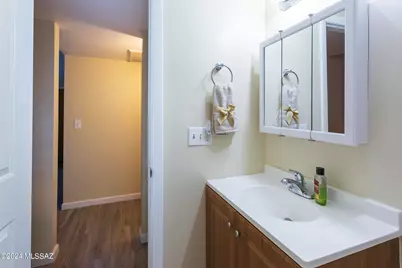 6730 E Hawk Drive, Tucson, AZ 85730 - Photo 23