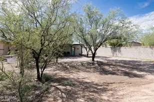 1313 W St Clair St, Tucson, AZ 85745 - Photo 35