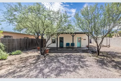 1313 W St Clair Street, Tucson, AZ 85745 - Photo 1