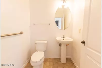 8186 W Young Eagle Court, Tucson, AZ 85757 - Photo 15