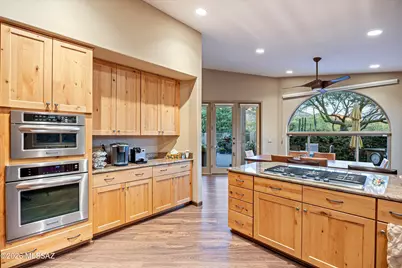 6384 N Desert Wind Circle, Tucson, AZ 85750 - Photo 21