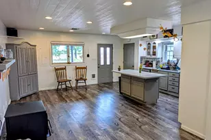 8050 E Dunn Ln, Pearce, AZ 85625 - Photo 19